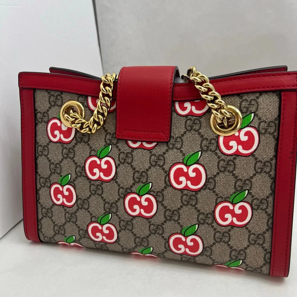 Authentic Gucci GG Supreme‎ Apple Print Padlock Shoulder Bag 🍎✨